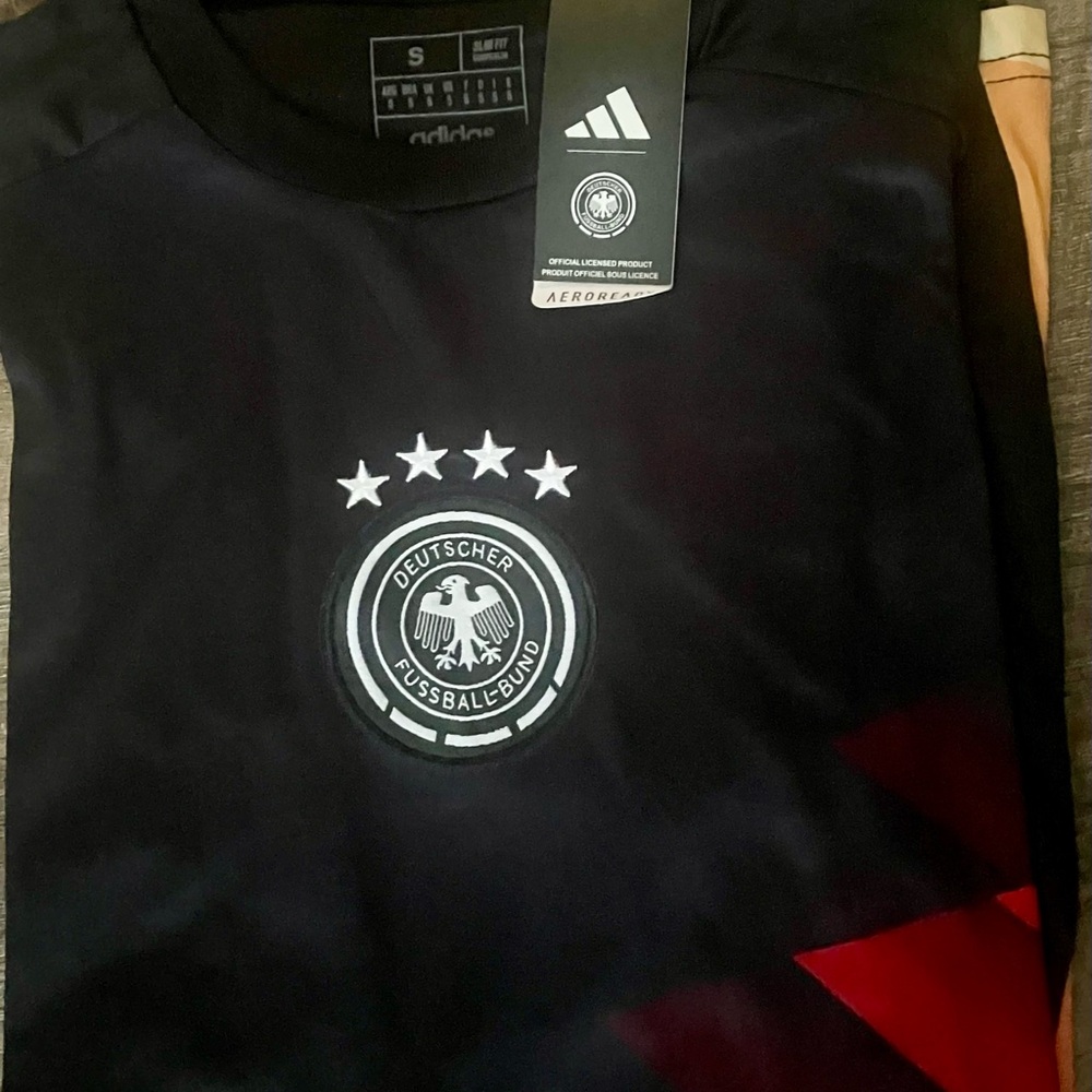 DEADSTOCK GERMANY 2024 🔥🔥 black soccer shirt jersey S M L XL by ADIDAS - Picture 3 of 5